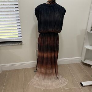 Sabina Musayev Women’s Calista Ombré Plissé Sleeveless Maxi Dress Sz M Black Tie